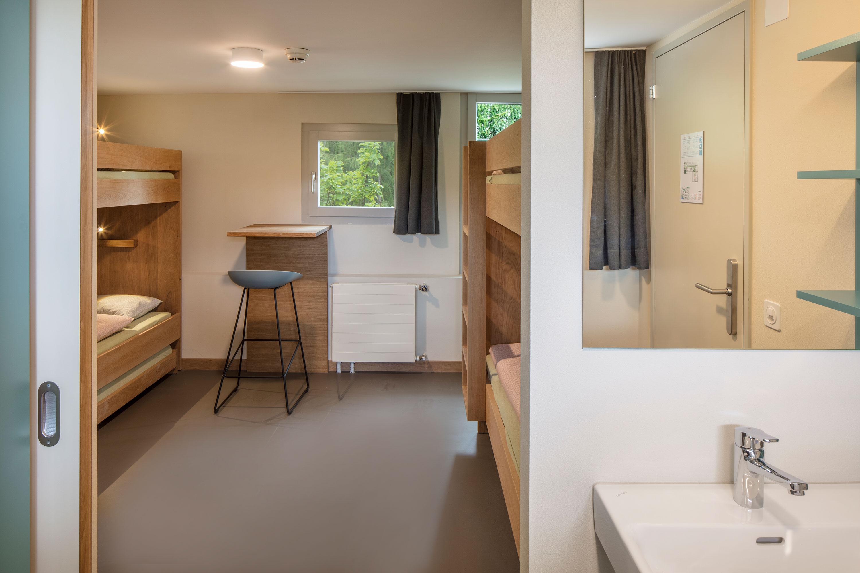 Crans-Montana Youth Hostel Ngoại thất bức ảnh