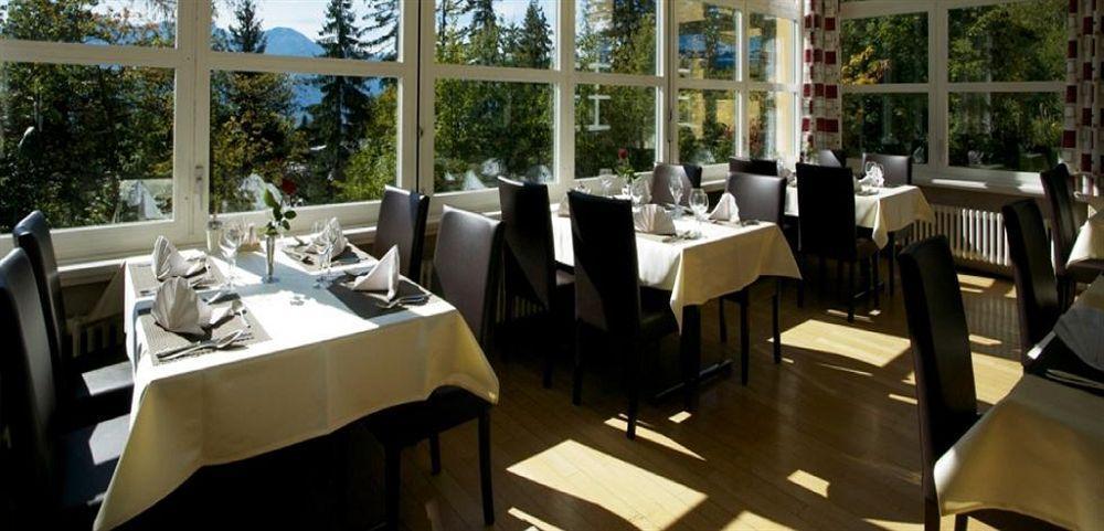 Crans-Montana Youth Hostel Ngoại thất bức ảnh