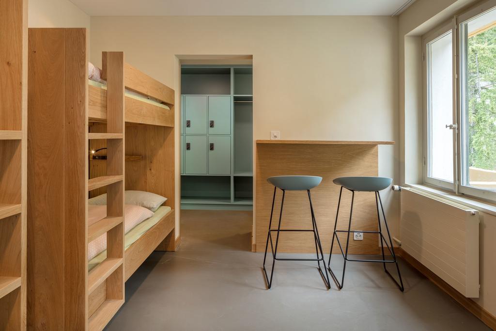 Crans-Montana Youth Hostel Ngoại thất bức ảnh