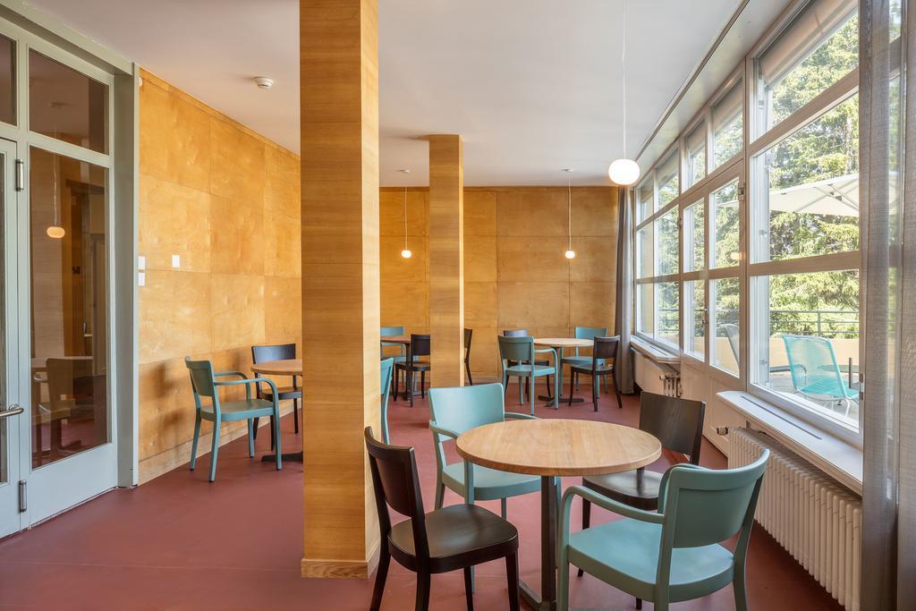 Crans-Montana Youth Hostel Ngoại thất bức ảnh
