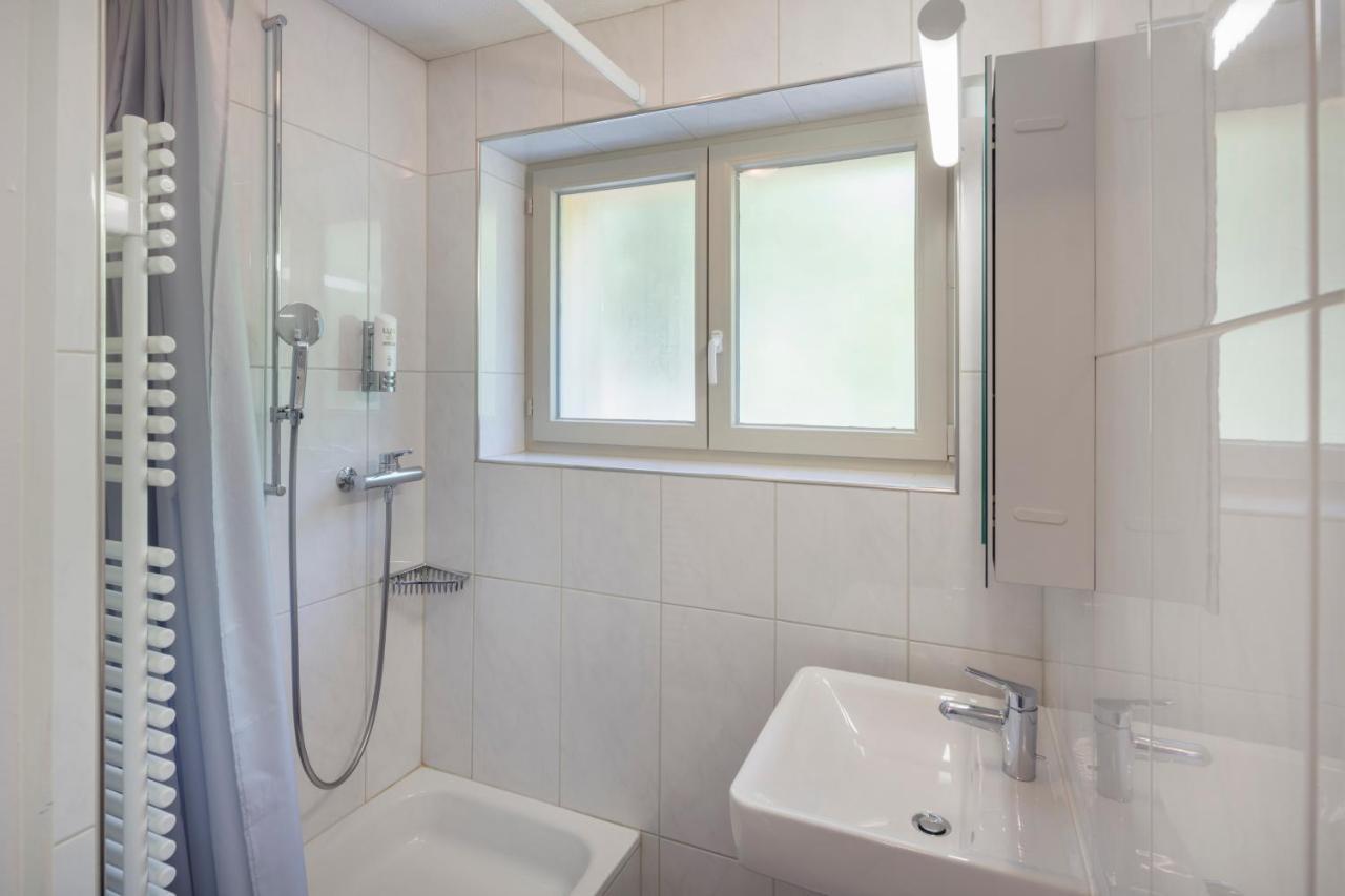 Crans-Montana Youth Hostel Ngoại thất bức ảnh